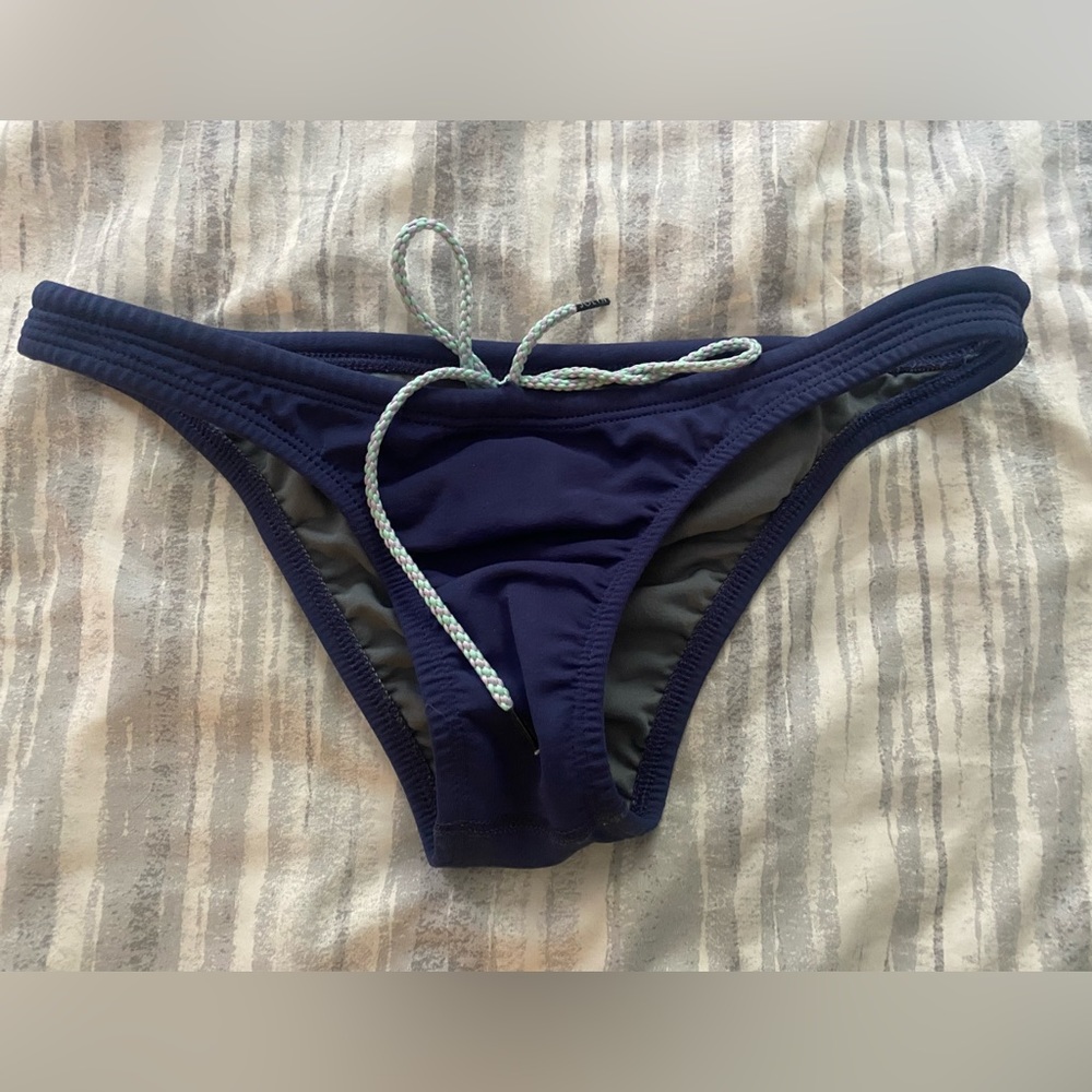 Jolyn Clothing Brazil Cut bottoms!
